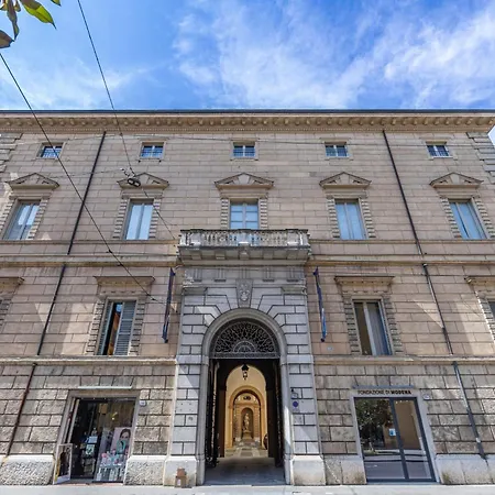 Palace Duomo - 5 Stelle * 摩德纳